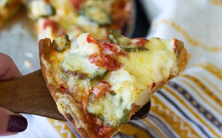 Pizza cheesburgerowa: 2 ulubione potrawy w 1