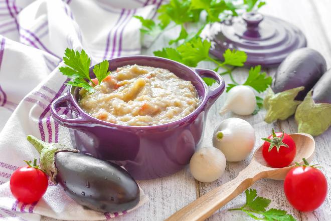 Aromatyczna pasta z bakłażana - doskonała do pieczywa